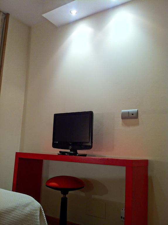 Hostal Del Carmen Hotel Santander Room photo